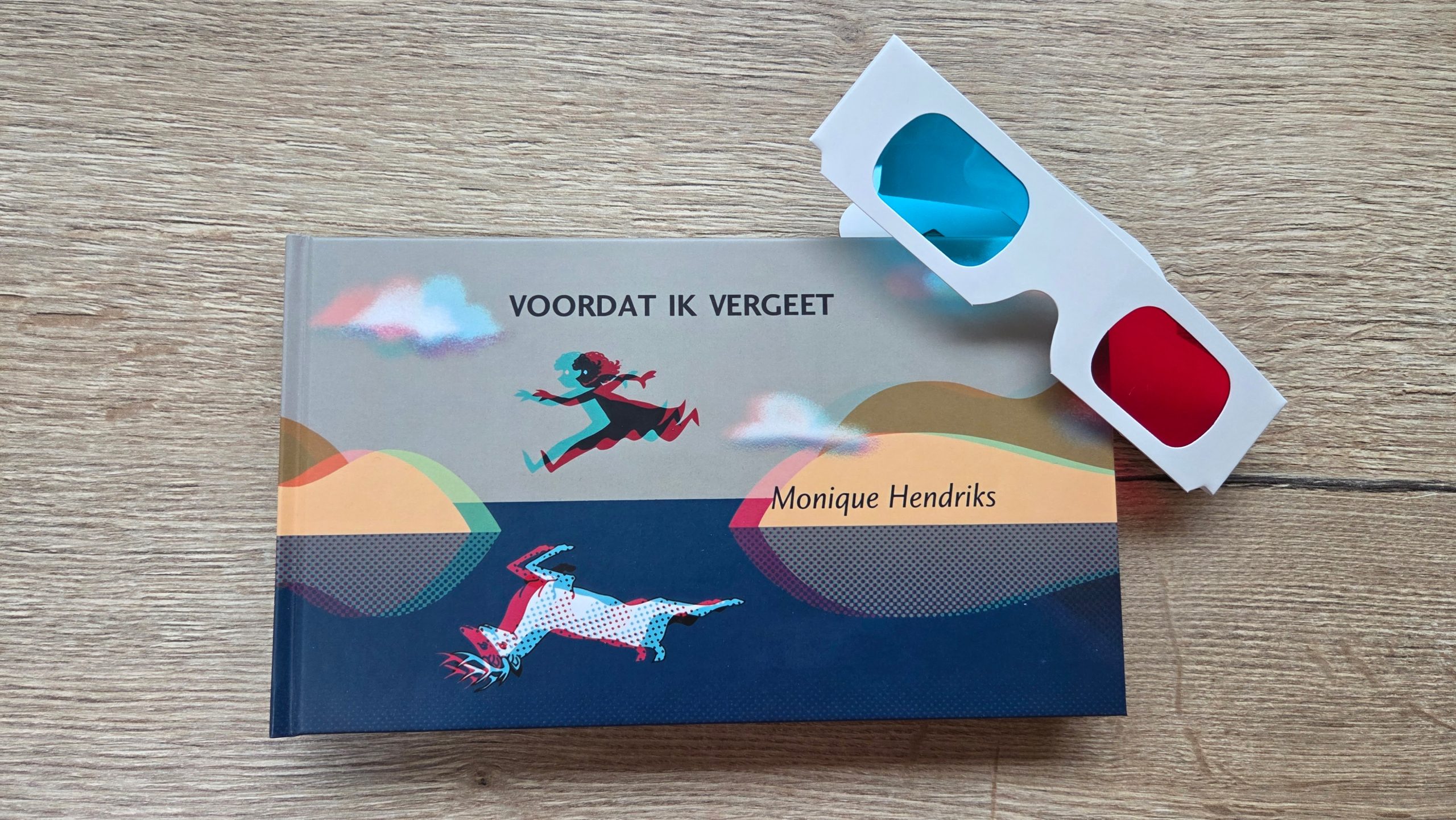 Voordat ik vergeet cover met bril